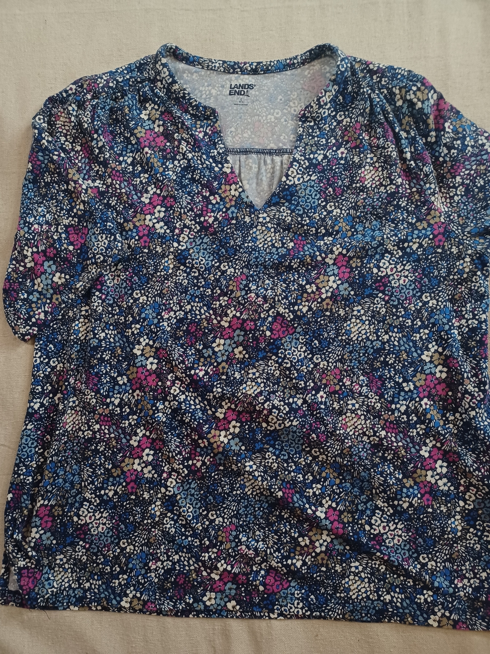 Lands' End Navy Floral Short Sleeve V-Neck Tee Women's Size Large - Picture 1 of 7